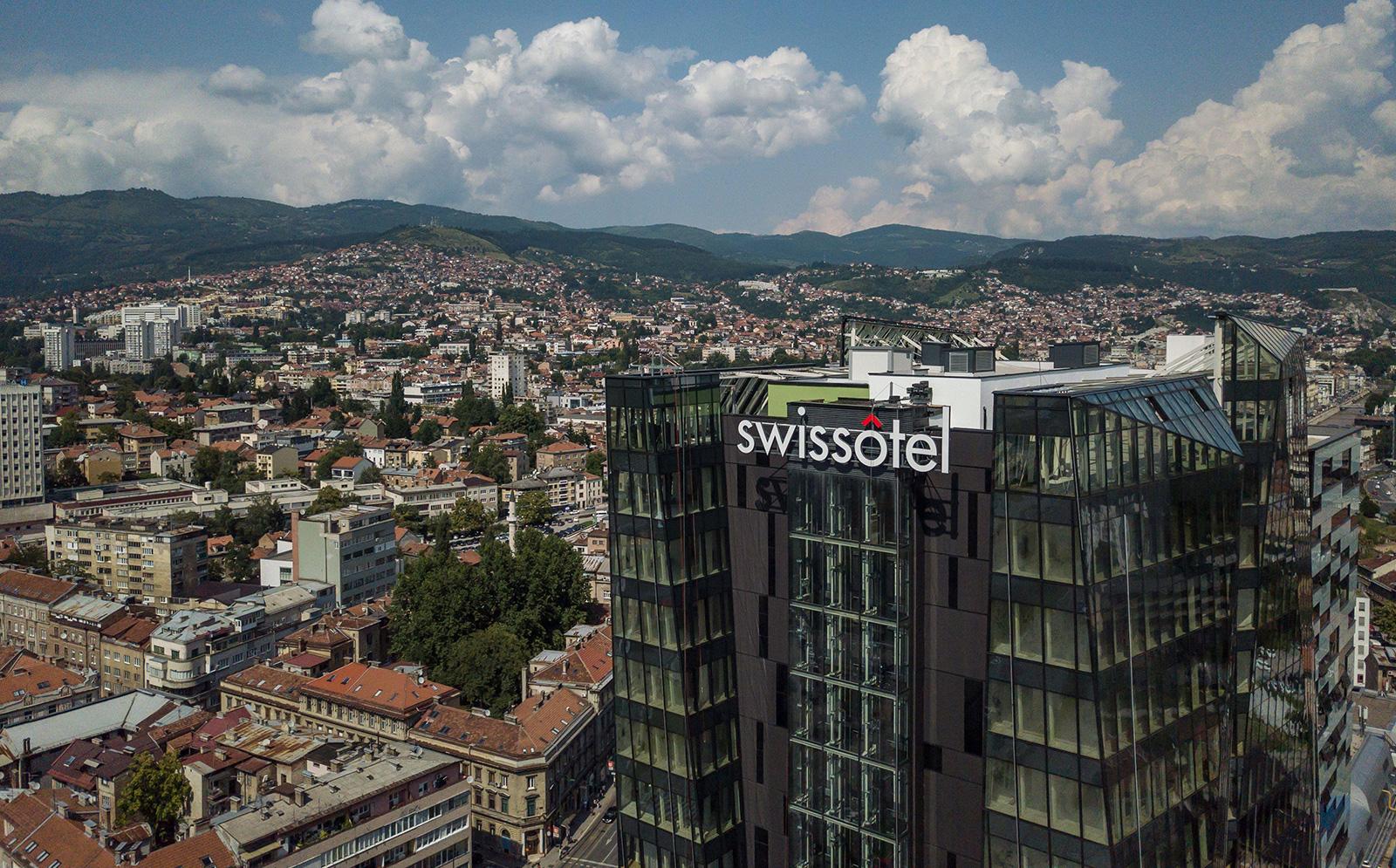 Swissotel Сараево Екстериор снимка The Swissôtel in Belgrade