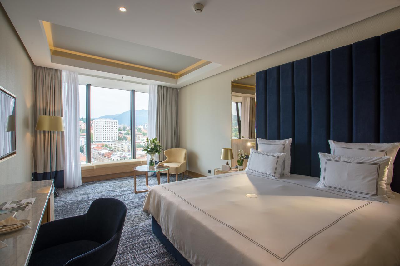 Swissotel Сараево Екстериор снимка Deluxe room