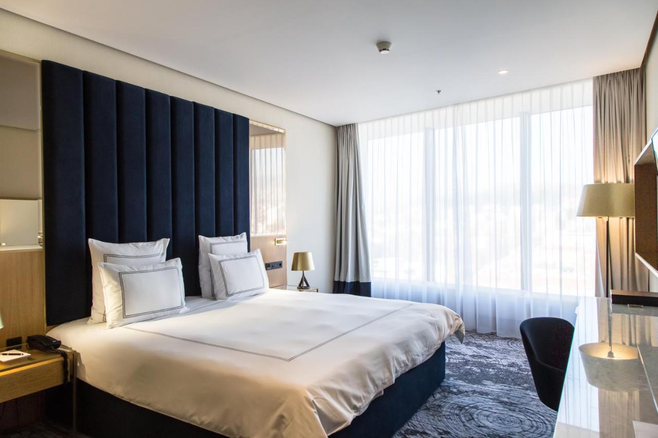 Swissotel Сараево Екстериор снимка
